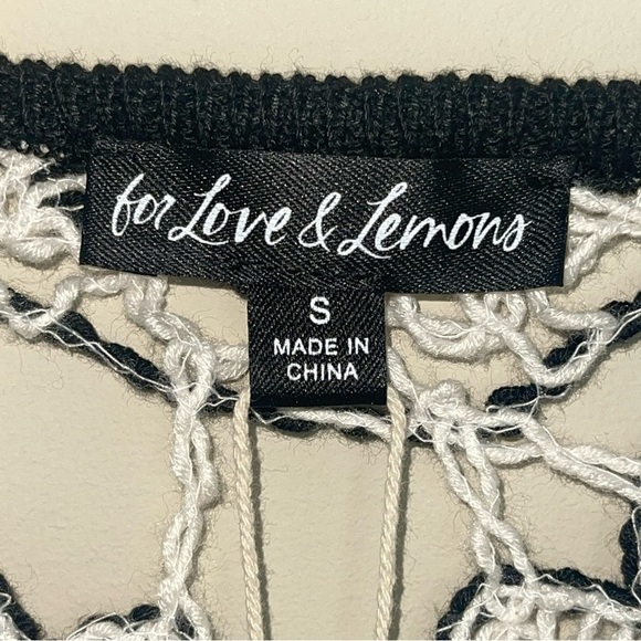 For Love & Lemons Sofia Crochet Cropped Top S Tie Front Boho Loose Knit NWT - Picture 6 of 7